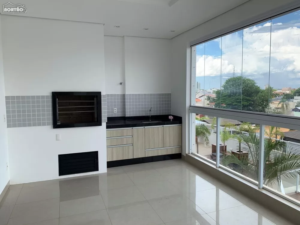 Casa à venda com 2 quartos, 242m² - Foto 3