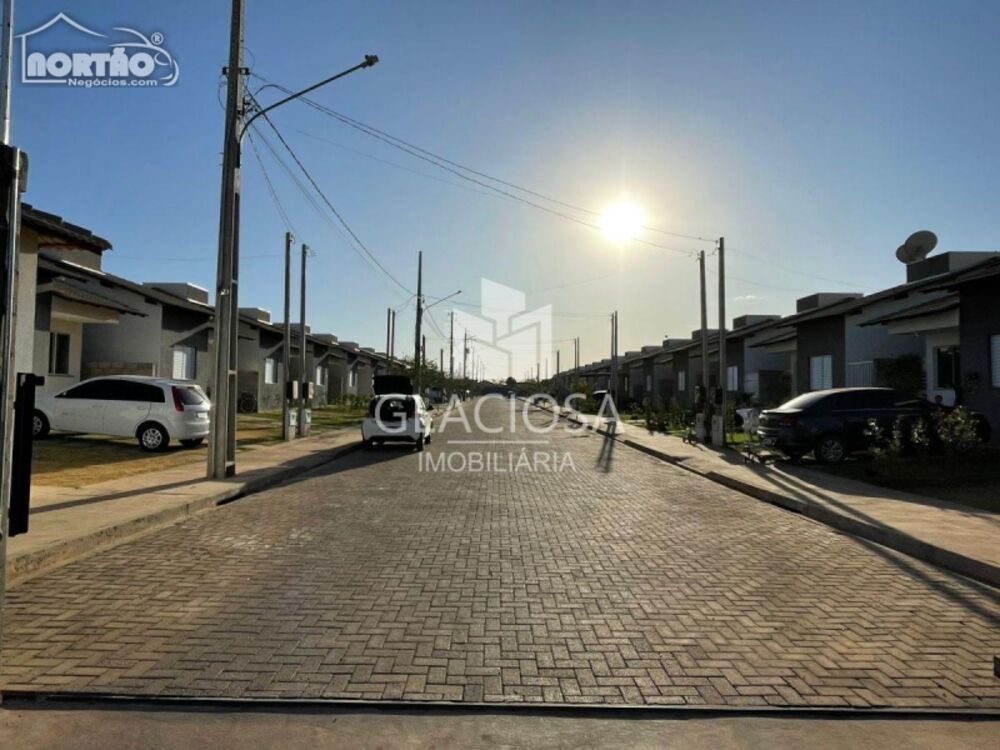 Casa, 3 quartos - Foto 2