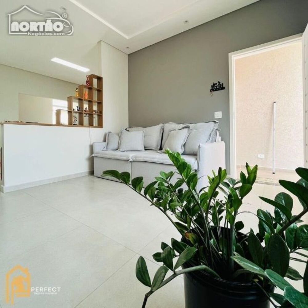 Casa à venda com 3 quartos, 125m² - Foto 3