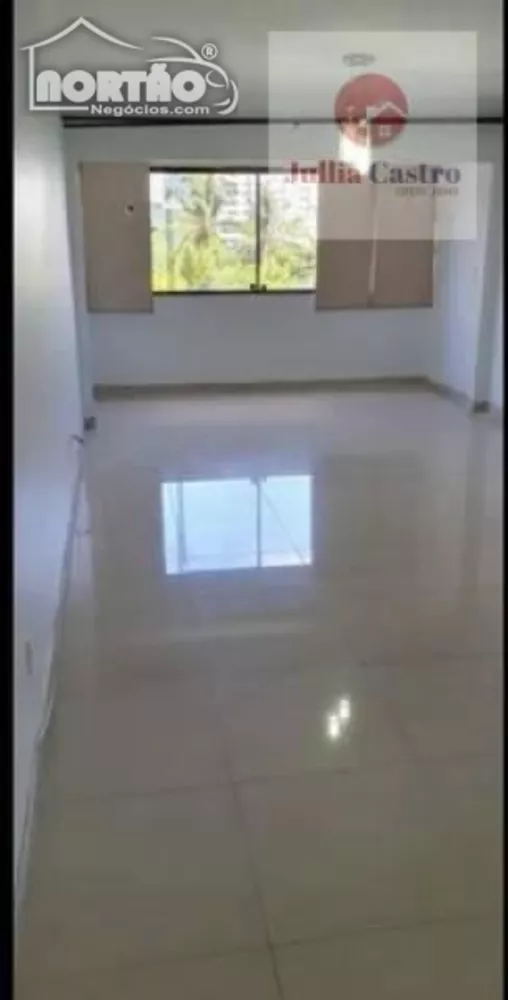 Casa à venda com 5 quartos, 130m² - Foto 2