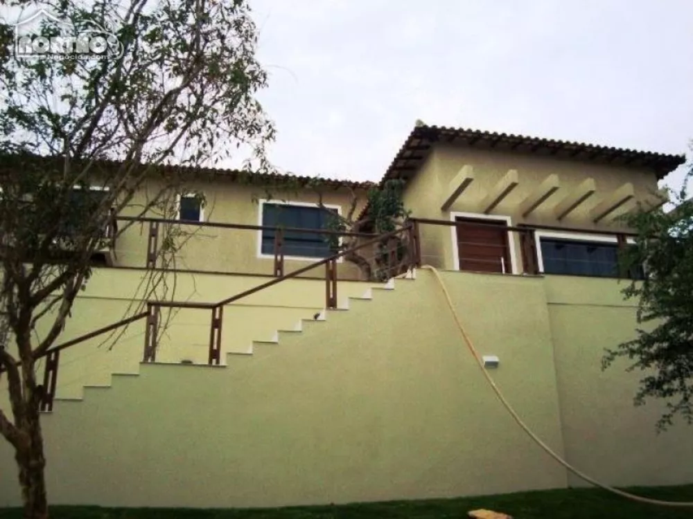Casa, 5 quartos, 260 m² - Foto 1