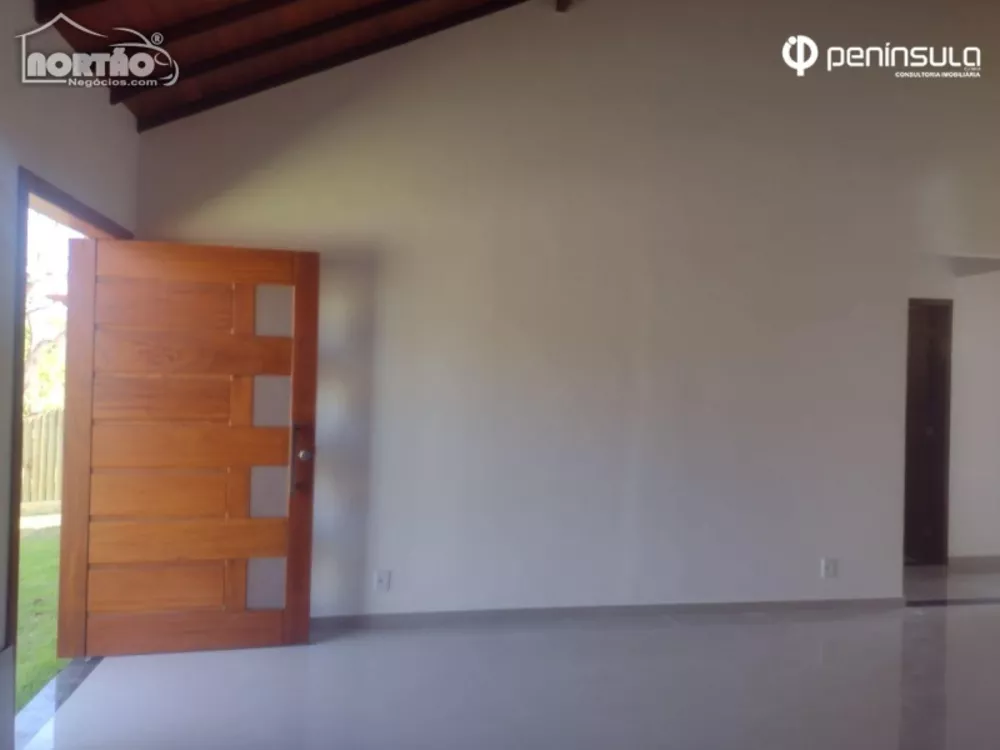 Casa à venda com 4 quartos, 92m² - Foto 4