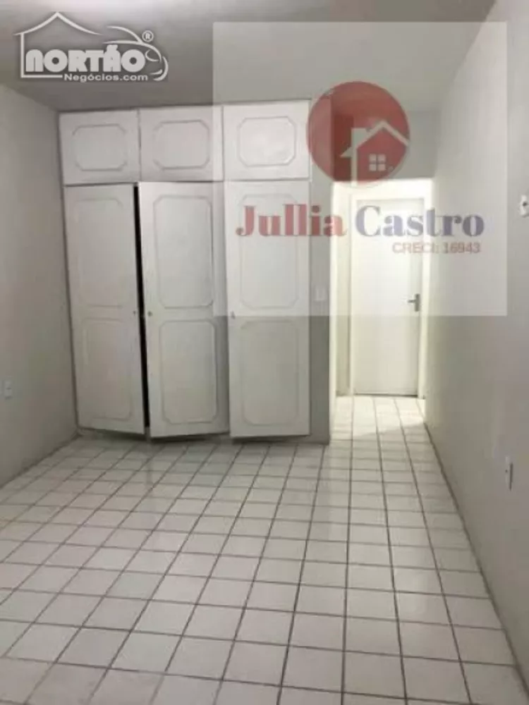 Casa à venda com 5 quartos, 160m² - Foto 8