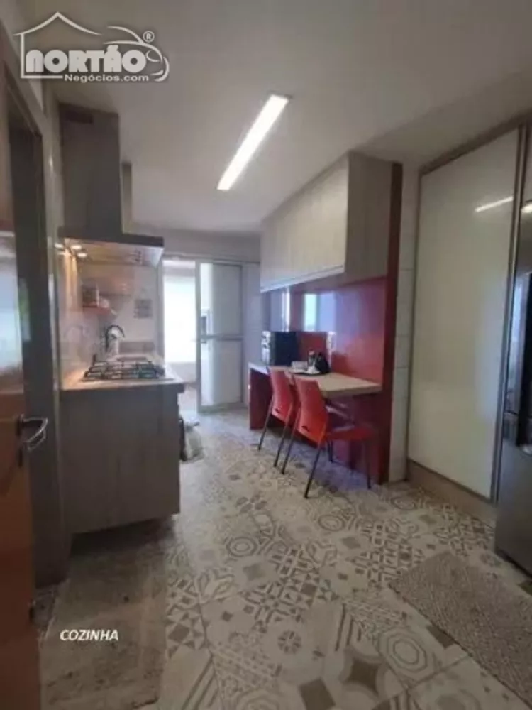 Casa à venda com 3 quartos, 115m² - Foto 8