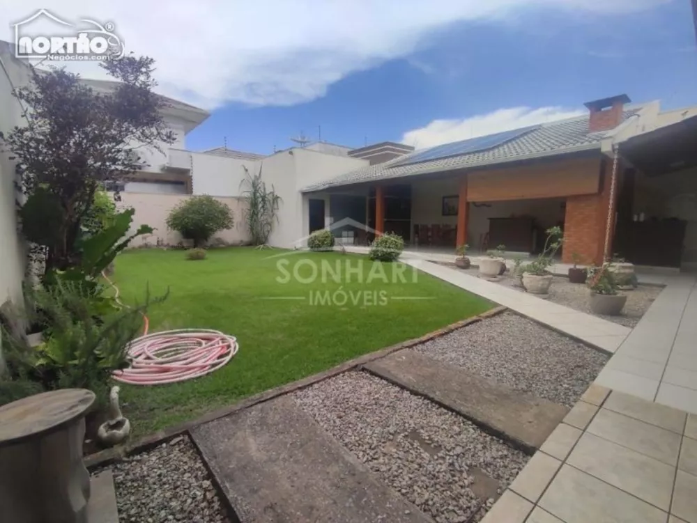 Casa, 4 quartos, 228 m² - Foto 7