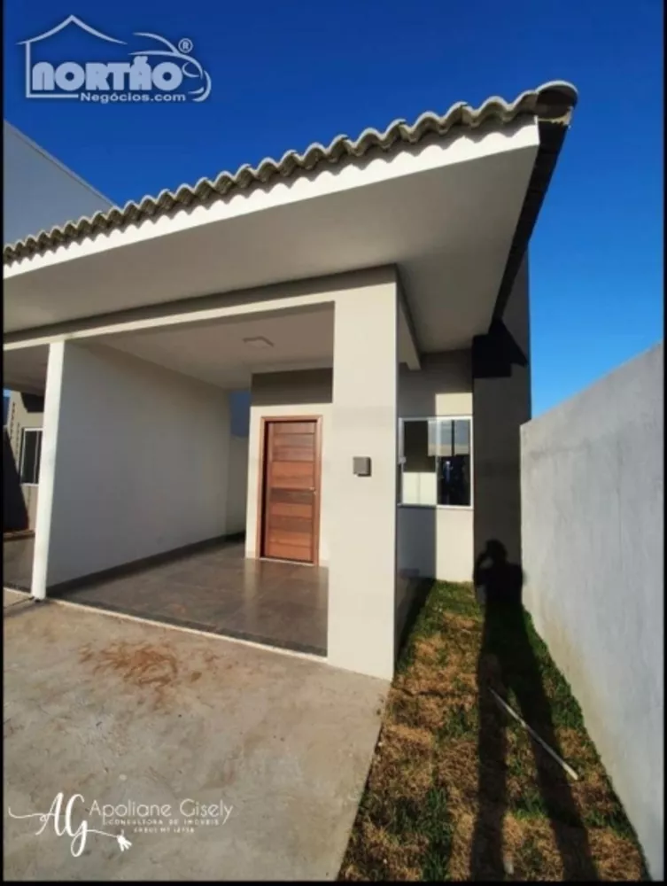 Casa à venda com 3 quartos, 93m² - Foto 2