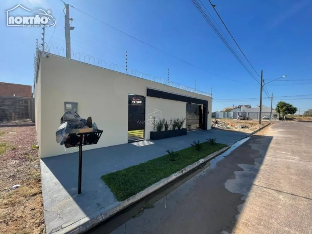 Casa à venda com 2 quartos, 200m² - Foto 3