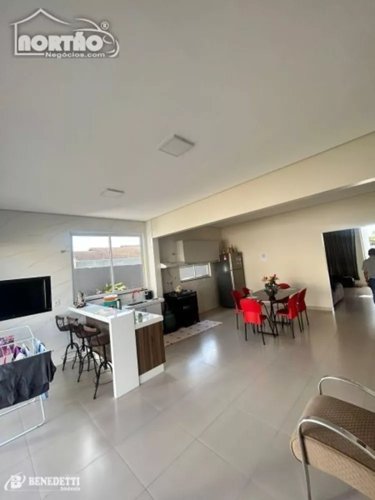 Casa, 2 quartos, 585 m² - Foto 2