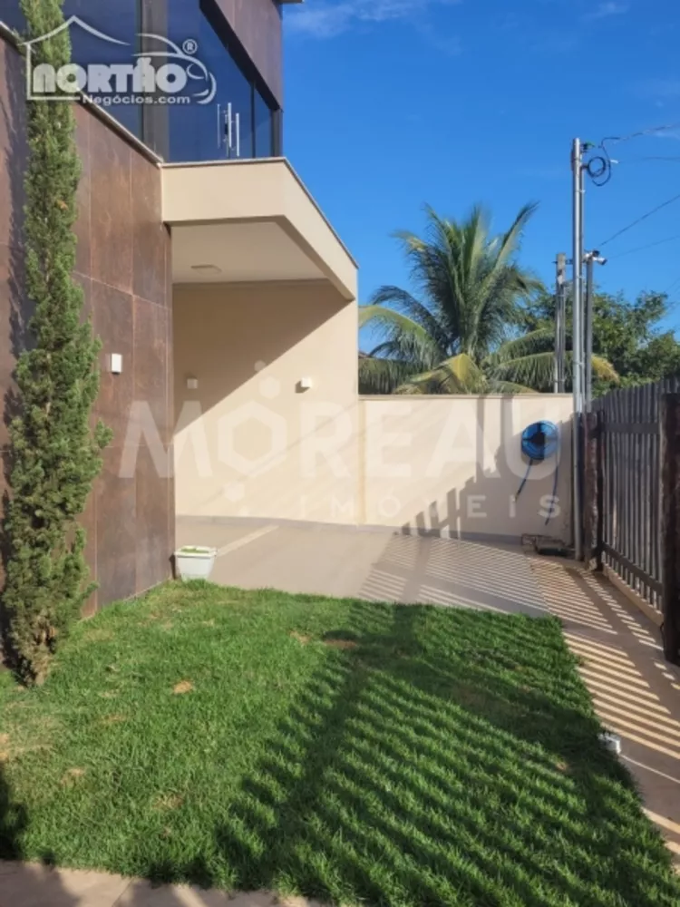 Casa à venda com 7 quartos, 310m² - Foto 4