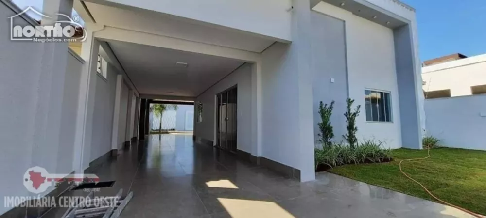 Casa à venda com 1 quarto, 200m² - Foto 1