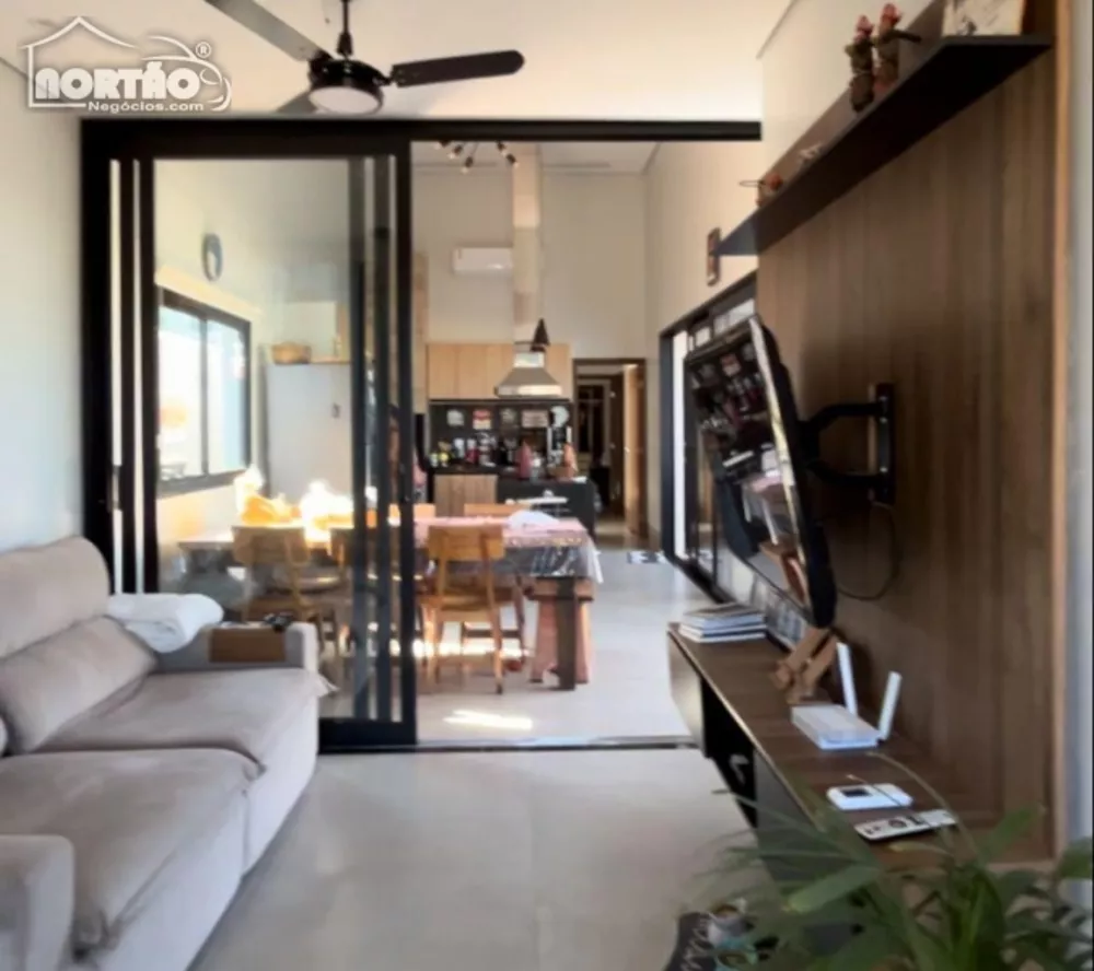 Casa à venda com 3 quartos, 187m² - Foto 6