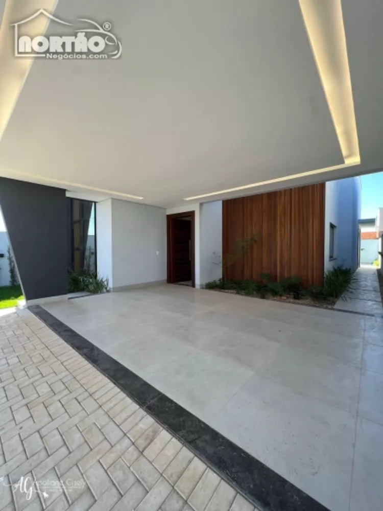 Casa à venda com 2 quartos, 181m² - Foto 4