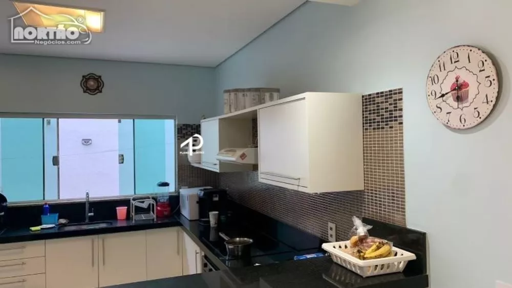 Casa à venda com 4 quartos, 302m² - Foto 10