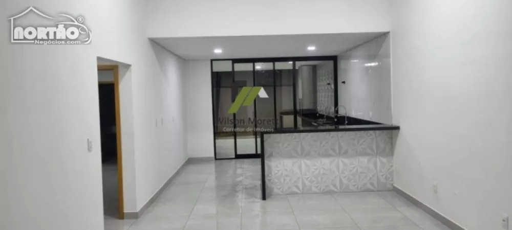 Casa à venda com 5 quartos, 163m² - Foto 4