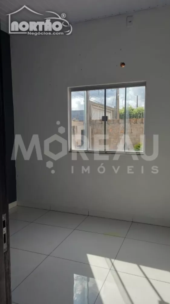 Casa à venda com 4 quartos, 420m² - Foto 3