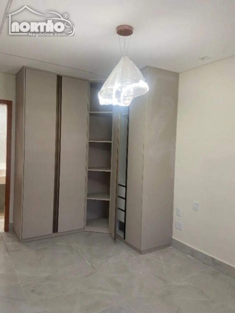 Casa à venda com 3 quartos, 120m² - Foto 5