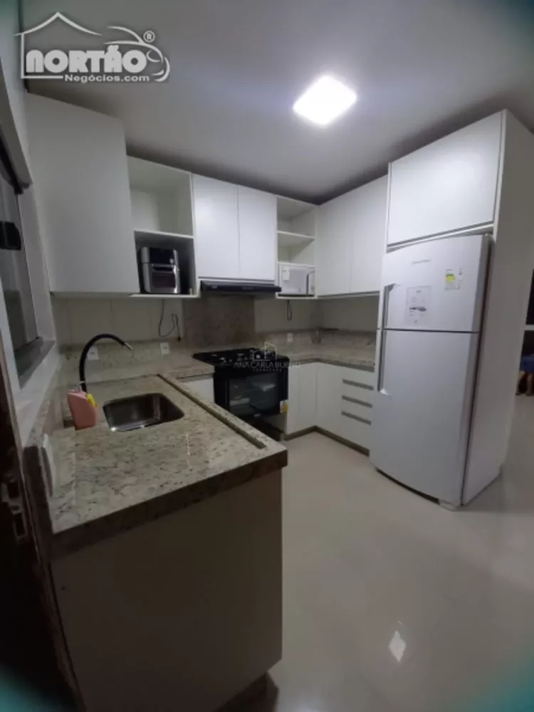 Casa à venda com 2 quartos, 106m² - Foto 3