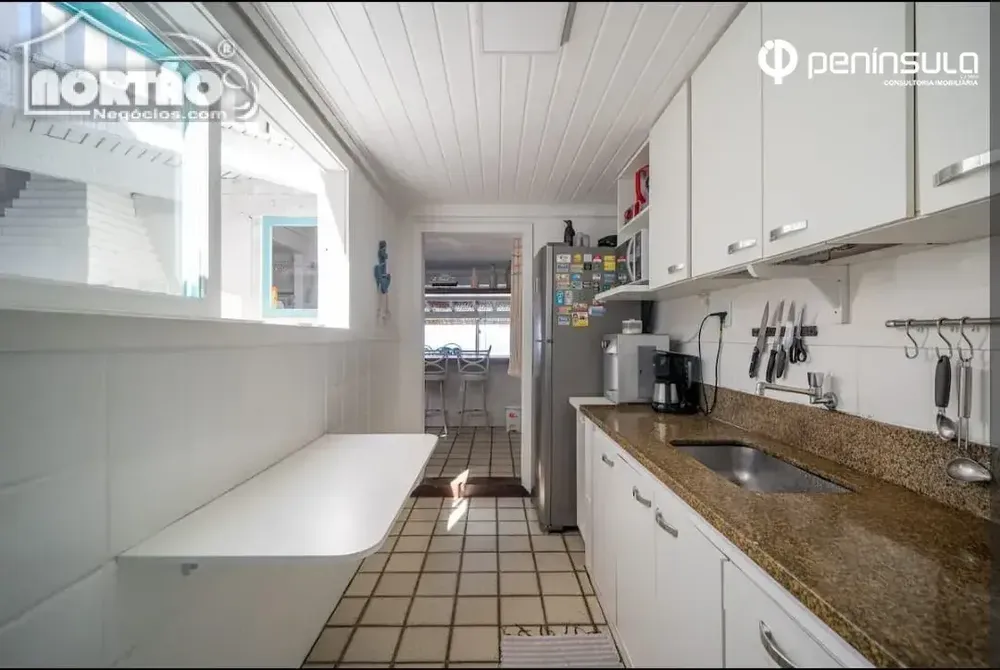 Casa, 4 quartos, 180 m² - Foto 9
