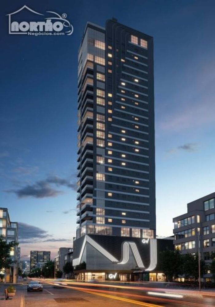 Casa à venda com 4 quartos, 202m² - Foto 2