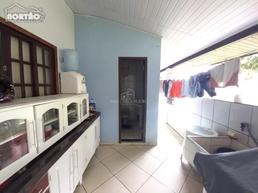 Casa à venda com 4 quartos, 200m² - Foto 7