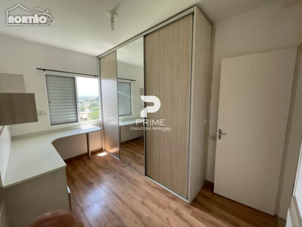 Casa à venda com 4 quartos, 68m² - Foto 4