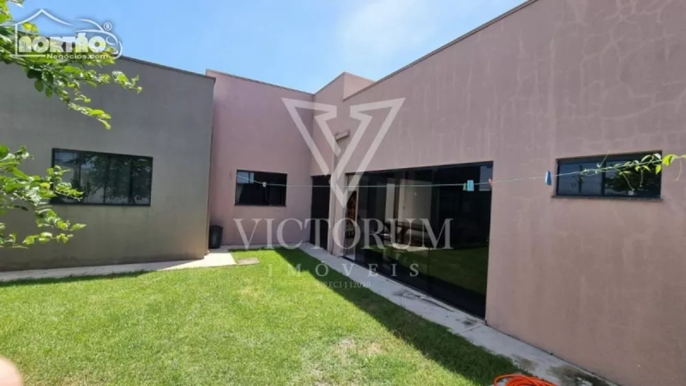 Casa à venda com 2 quartos, 100m² - Foto 4