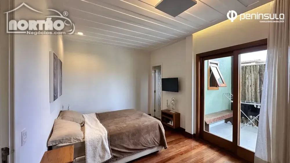 Casa, 7 quartos, 359 m² - Foto 9