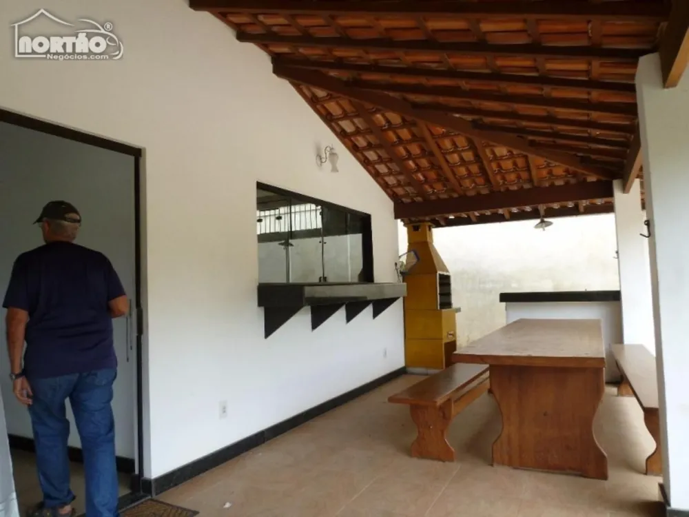 Casa, 6 quartos, 1760 m² - Foto 8
