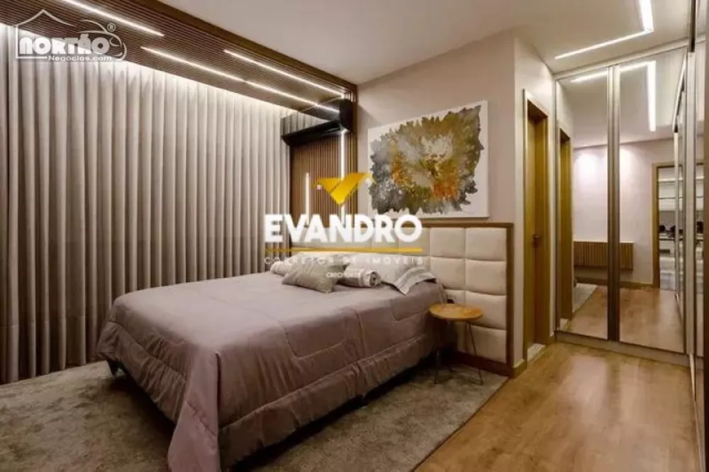 Casa à venda com 2 quartos, 96m² - Foto 1