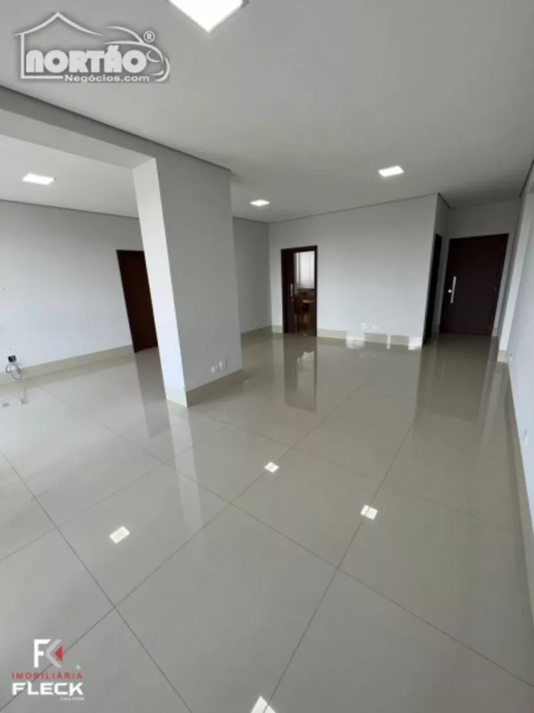 Casa à venda com 3 quartos, 168m² - Foto 10