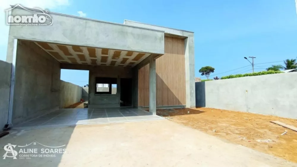 Casa à venda com 3 quartos, 100m² - Foto 2