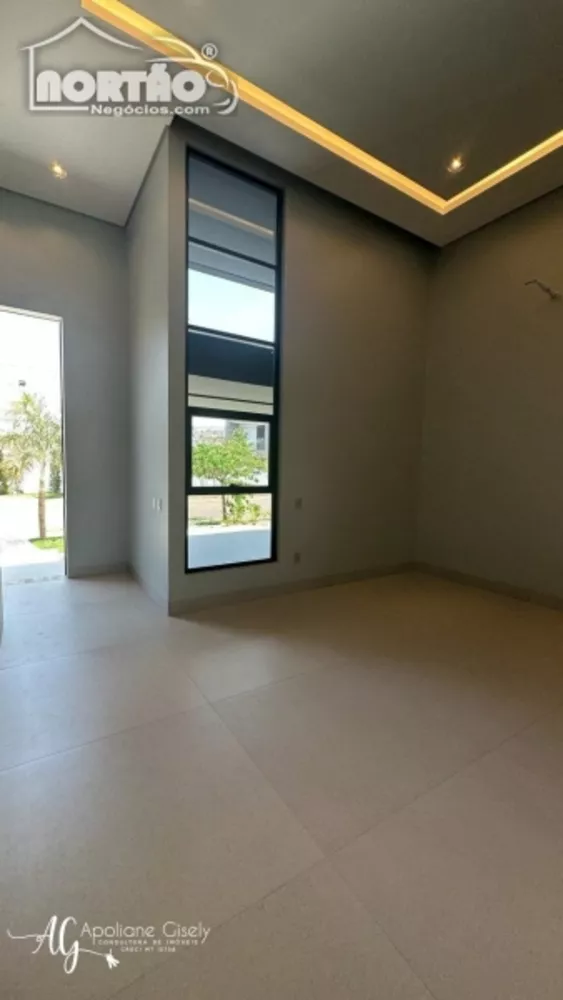 Casa à venda com 2 quartos, 221m² - Foto 4