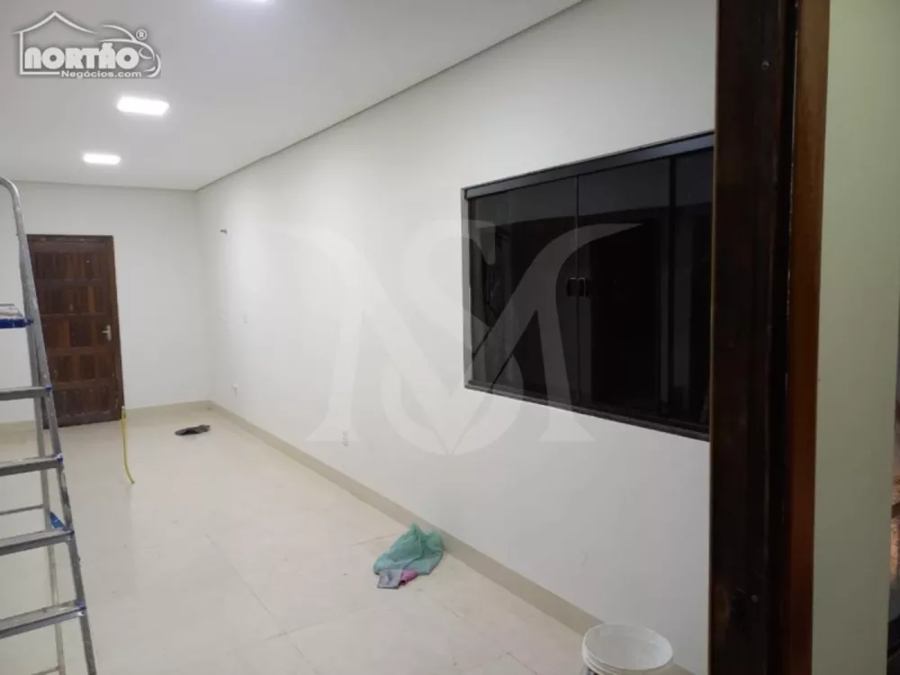 Casa à venda com 3 quartos, 73m² - Foto 7