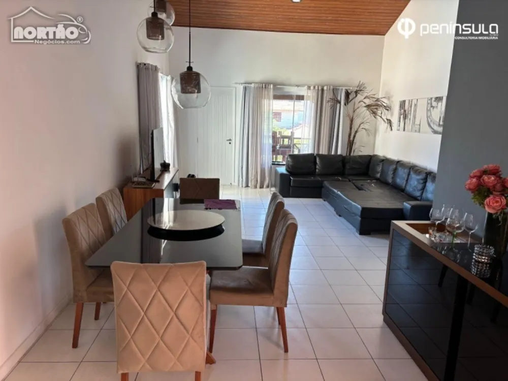 Casa, 2 quartos, 229 m² - Foto 3