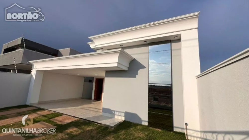 Casa à venda com 3 quartos, 137m² - Foto 2