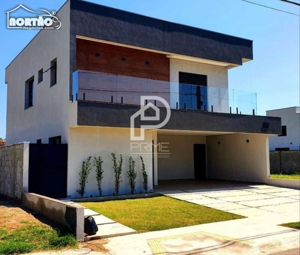 Casa à venda com 6 quartos, 207m² - Foto 2