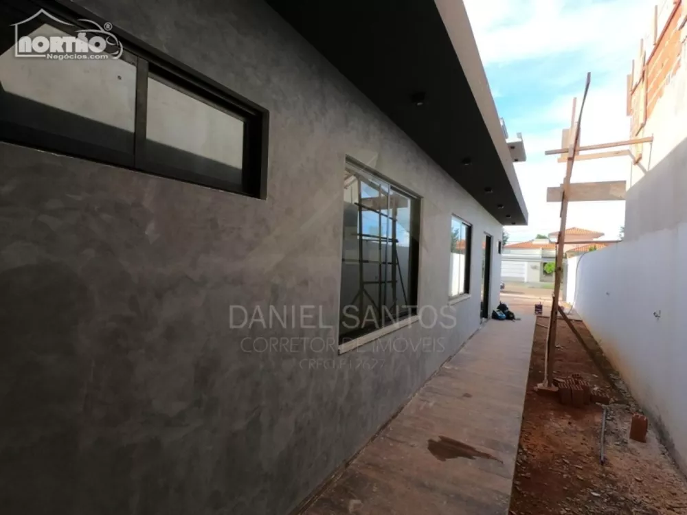 Casa à venda com 3 quartos, 168m² - Foto 5