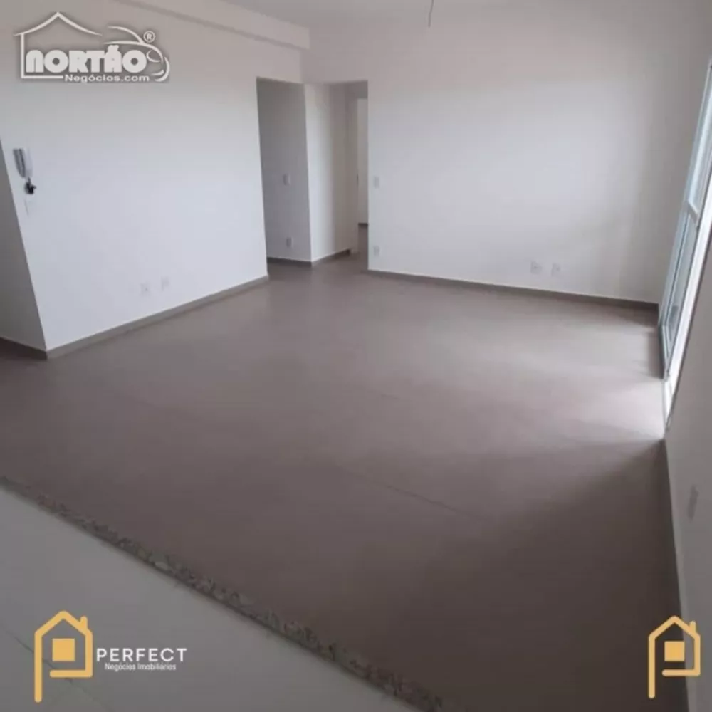 Casa à venda com 3 quartos, 80m² - Foto 3