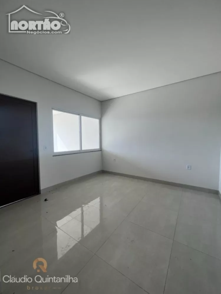 Casa à venda com 3 quartos, 128m² - Foto 4