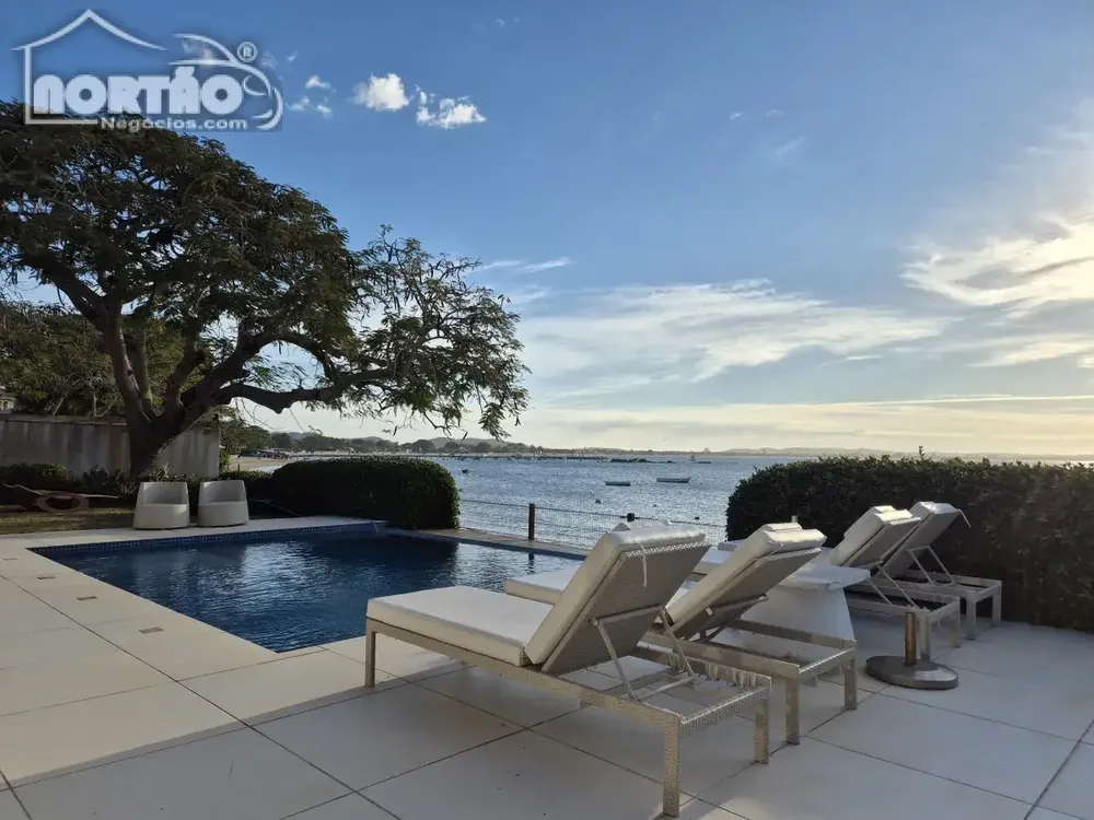 Casa, 2 quartos, 600 m² - Foto 1