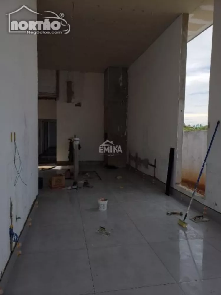 Casa à venda com 3 quartos, 152m² - Foto 3