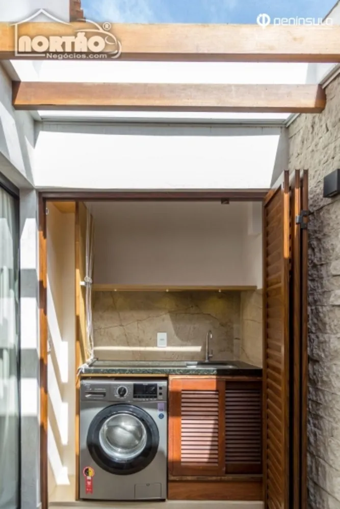 Casa, 7 quartos, 131 m² - Foto 8