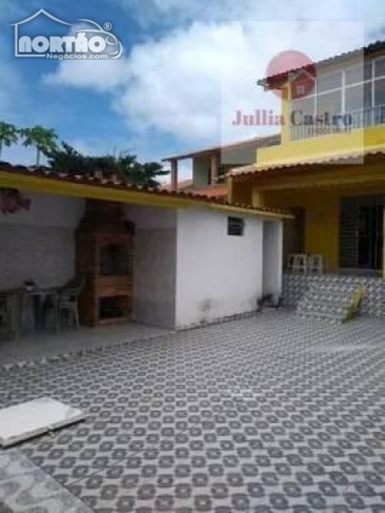 Casa, 5 quartos, 225 m² - Foto 1