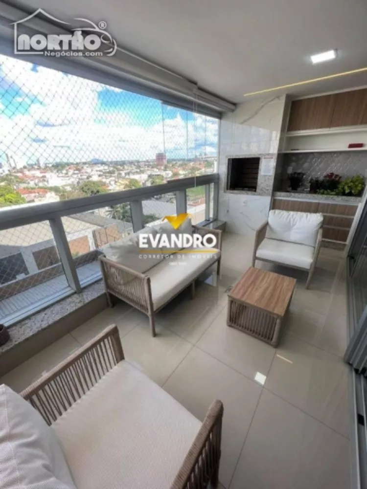 Casa à venda com 3 quartos, 156m² - Foto 1