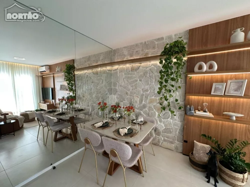 Casa à venda com 2 quartos, 57m² - Foto 2