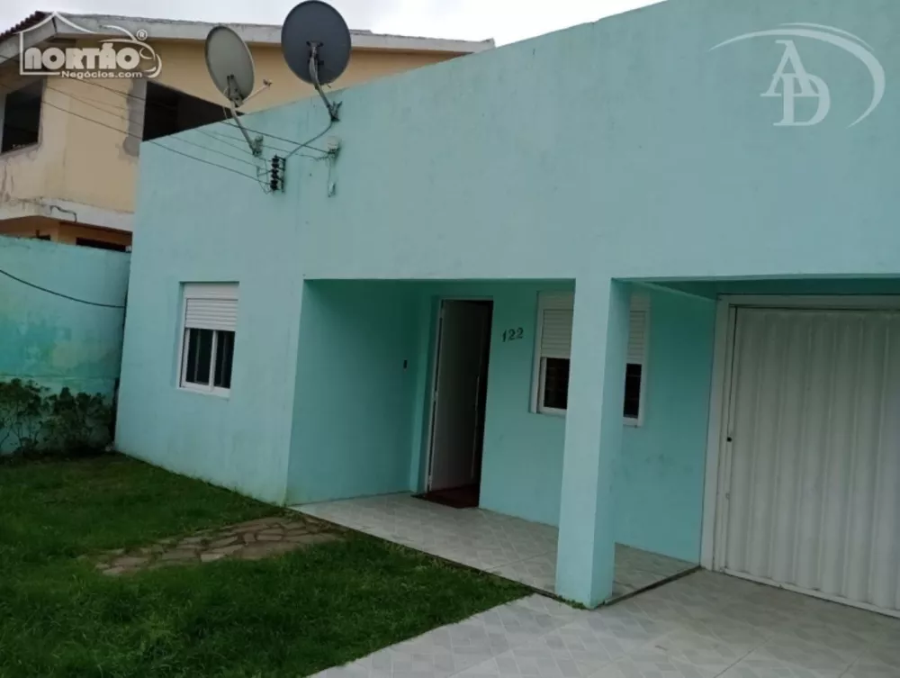 Casa à venda com 6 quartos, 160m² - Foto 2