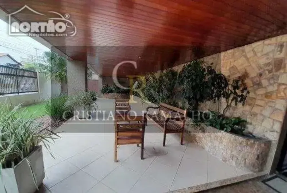 Casa, 6 quartos, 208 m² - Foto 4