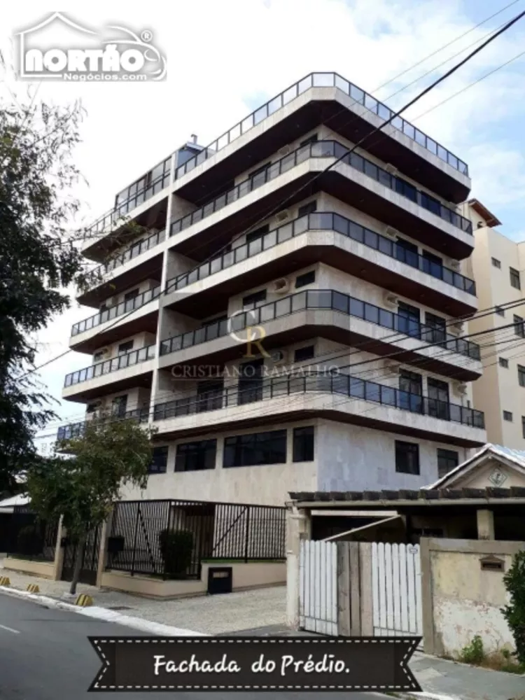 Casa, 6 quartos, 190 m² - Foto 1