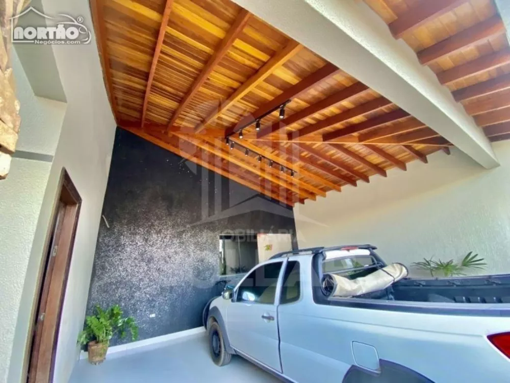 Casa, 3 quartos, 152 m² - Foto 2