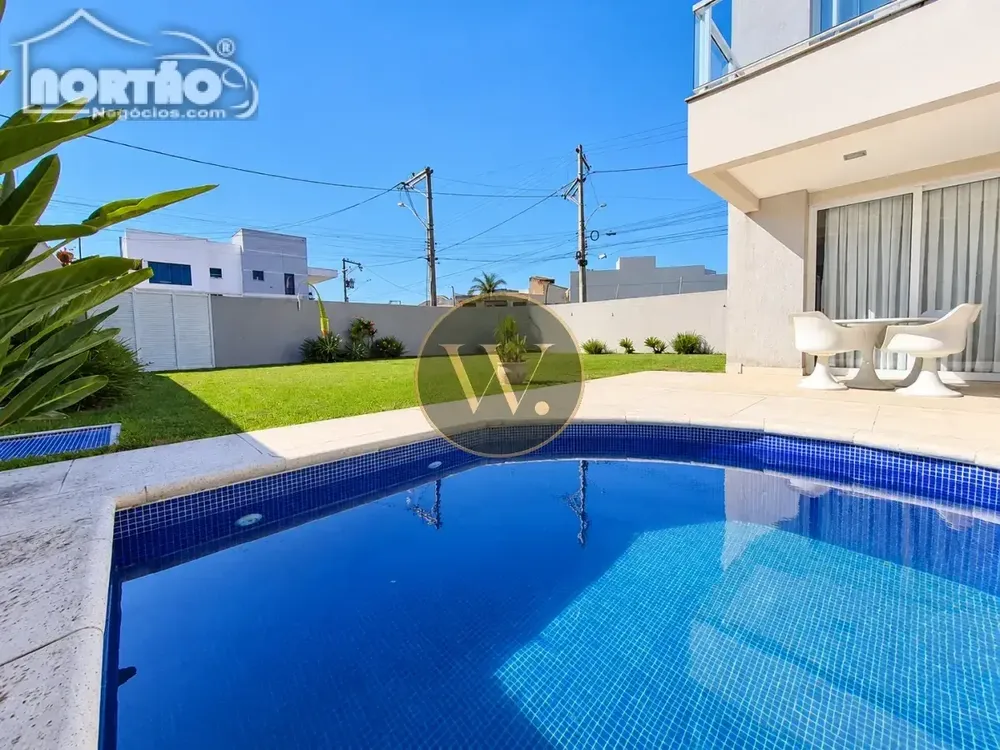 Casa, 268 m² - Foto 3